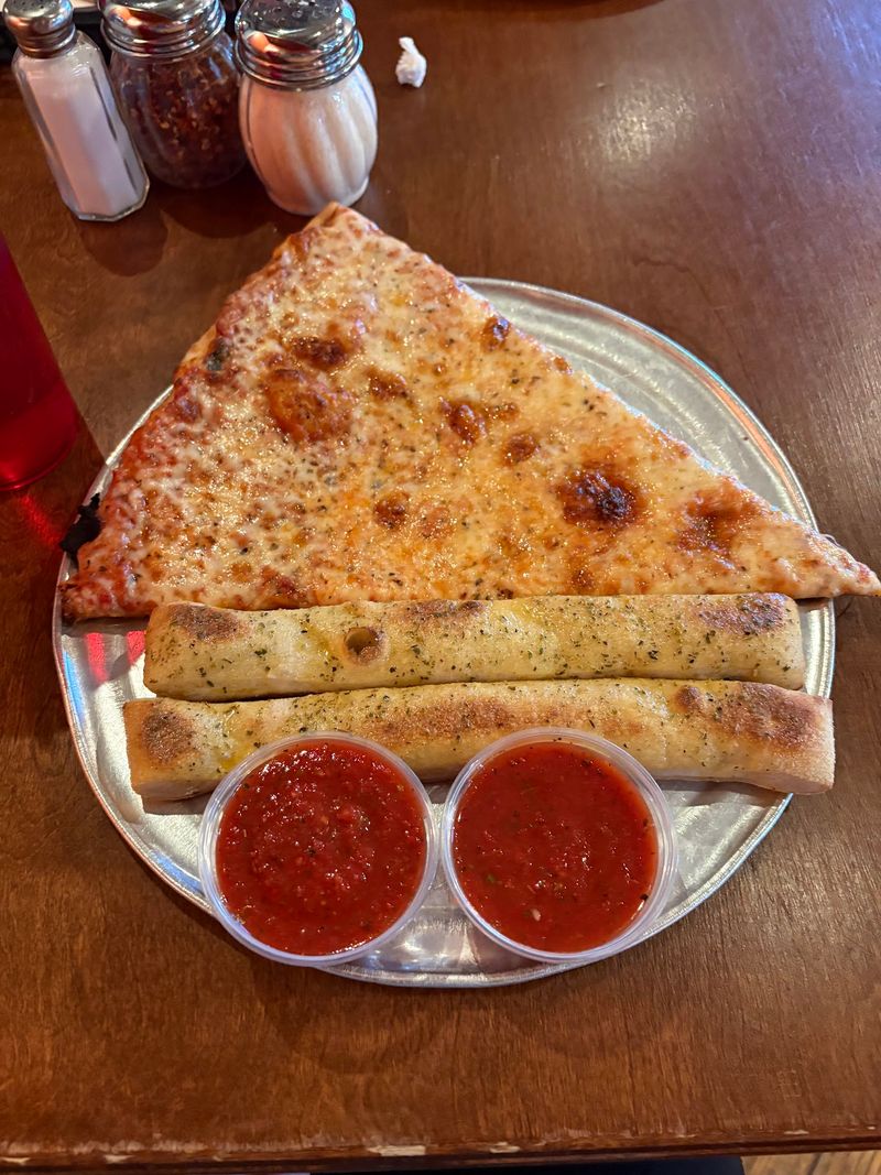 10 Kentucky Pizza Shops Worth The Drive For A Hot Slice This Fall - Decor Hint The Post