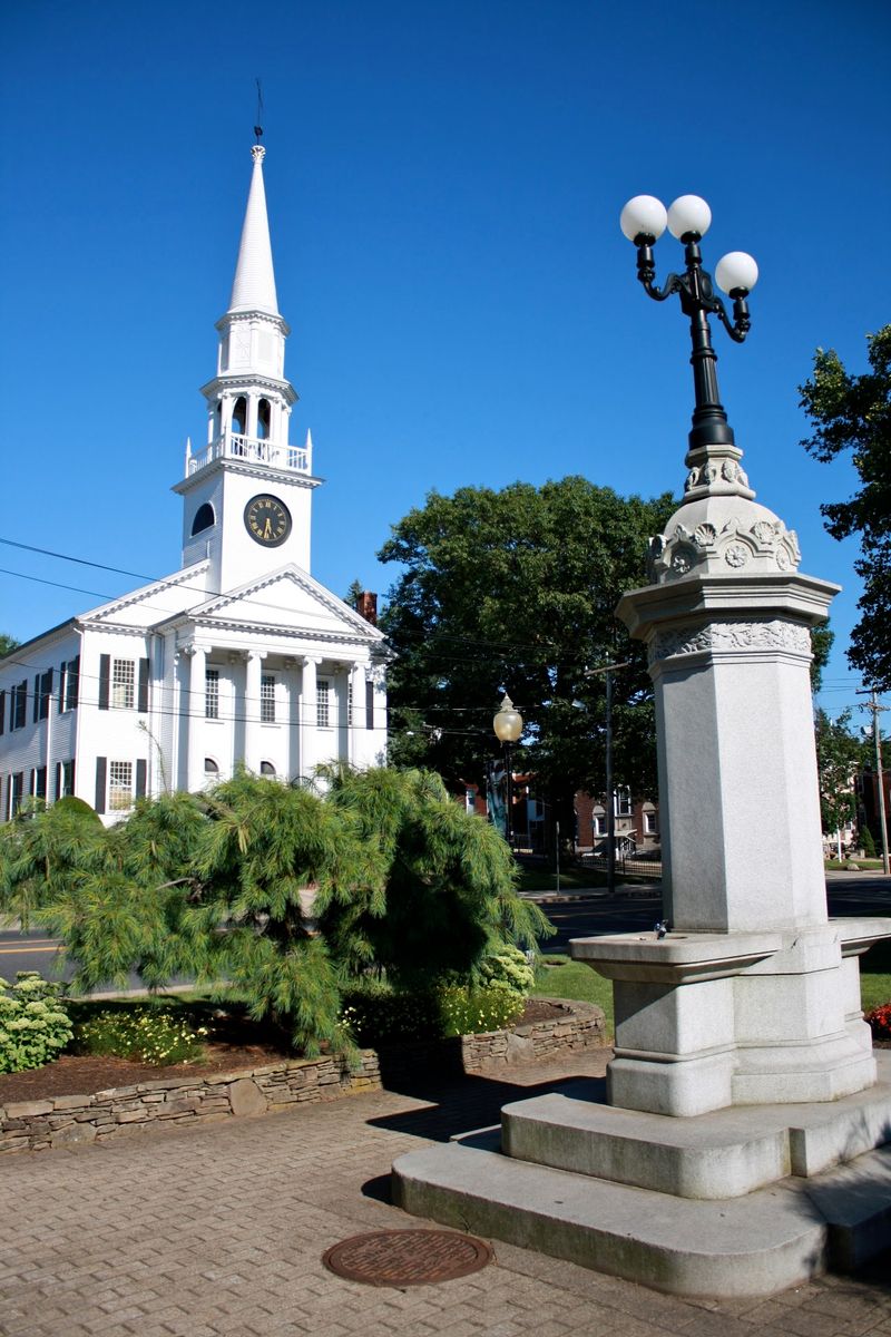 10 Connecticut Towns Where The Population Is Growing Faster Than You Might Expect - Decor Hint Southington