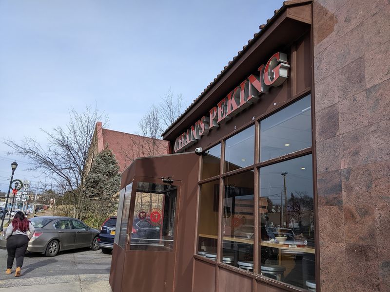 We Ranked The 9 Top Old-School Chinese Restaurants In New York And Here’s Who Made The Cut - Decor Hint Chan's Peking, The Original Family Favorite