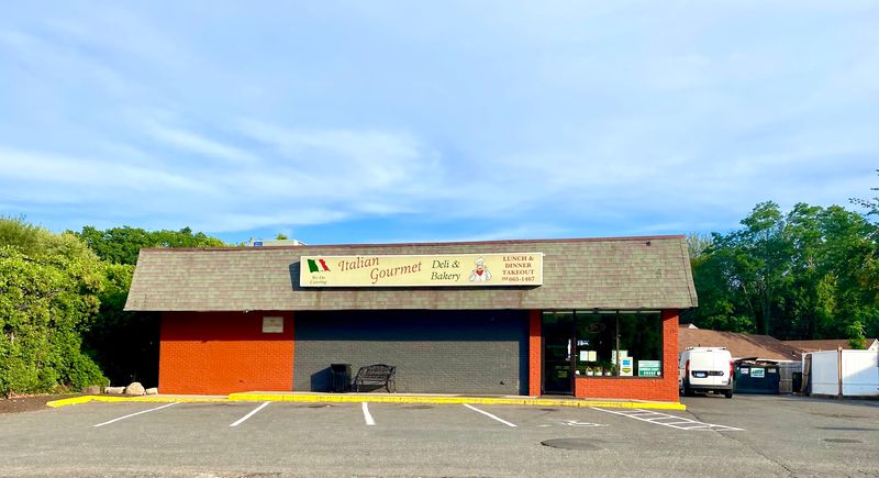 Family Service Keeps The Market Feeling Personal