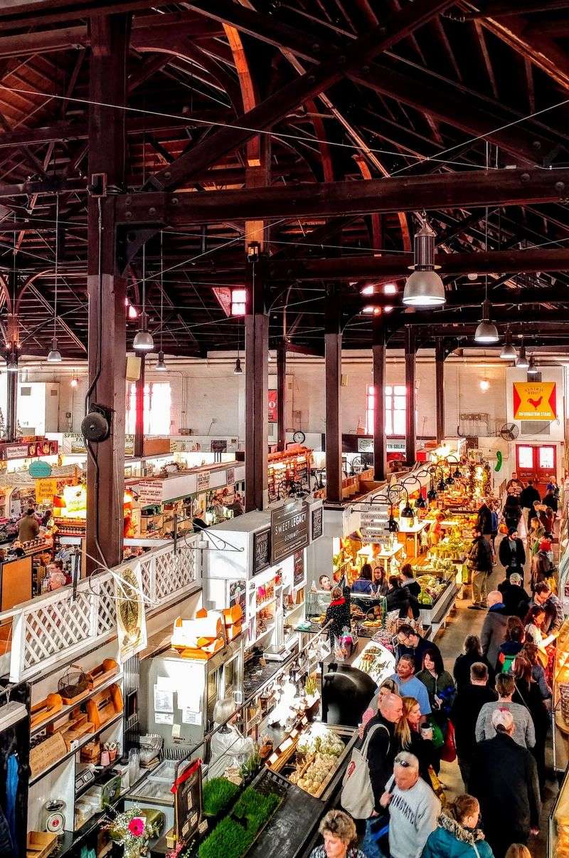Crowds, Narrow Aisles, and a Lively Hum