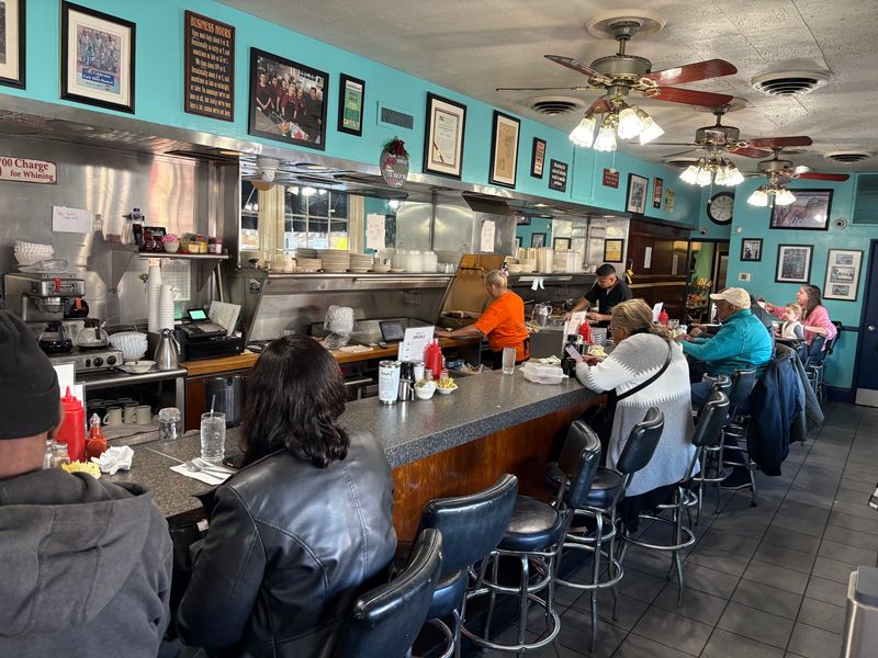 Pete's Grille, Baltimore
