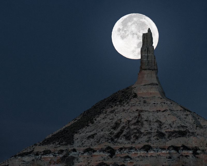 Quiet Evenings, A Pioneer Cemetery, And Who Will Love It Most