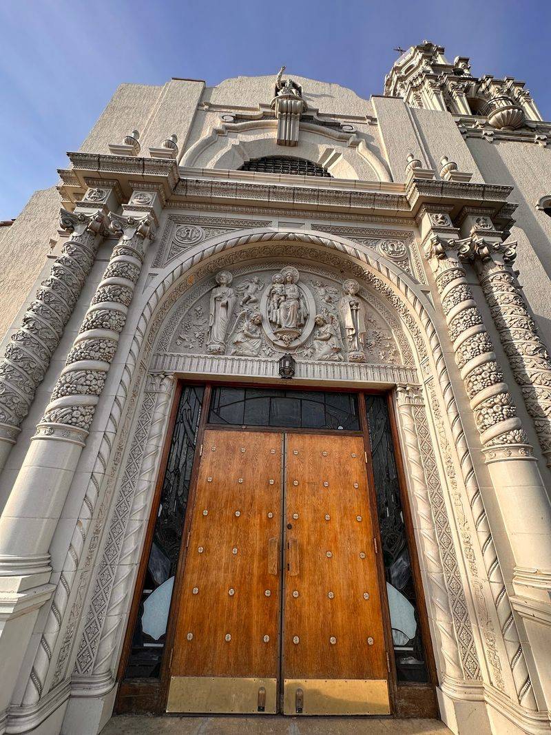 10 Washington Churches So Beautiful They Look Straight Out Of The Old World - Decor Hint St. Paul Cathedral, Yakima