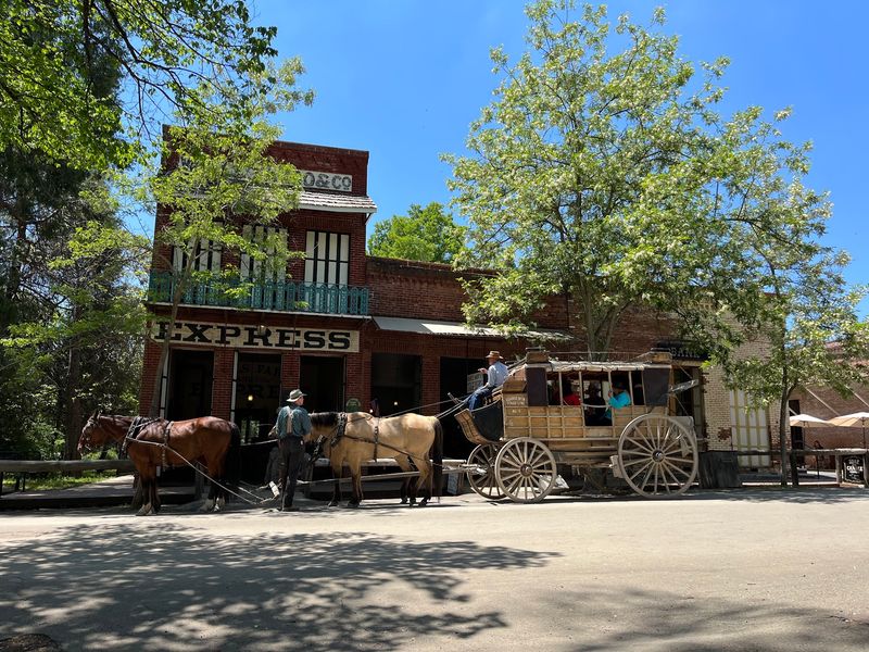 Stagecoach Rides Still Roll Through Town