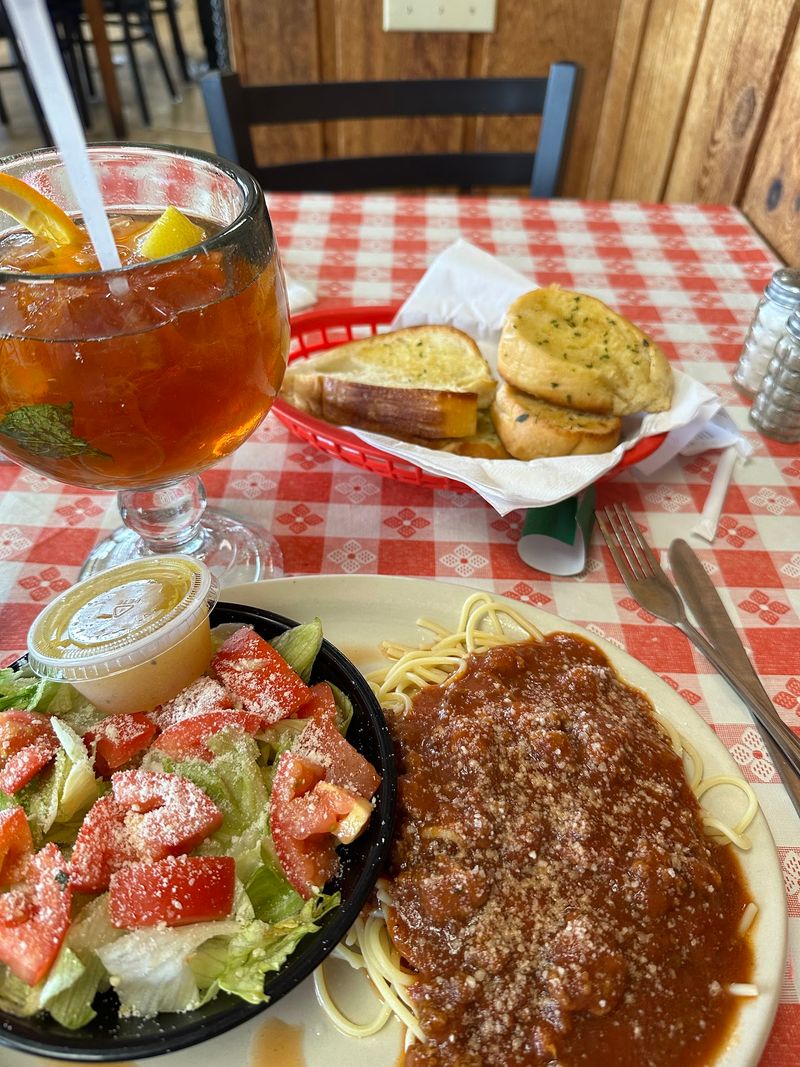 Lunch Specials Made Weekdays More Interesting