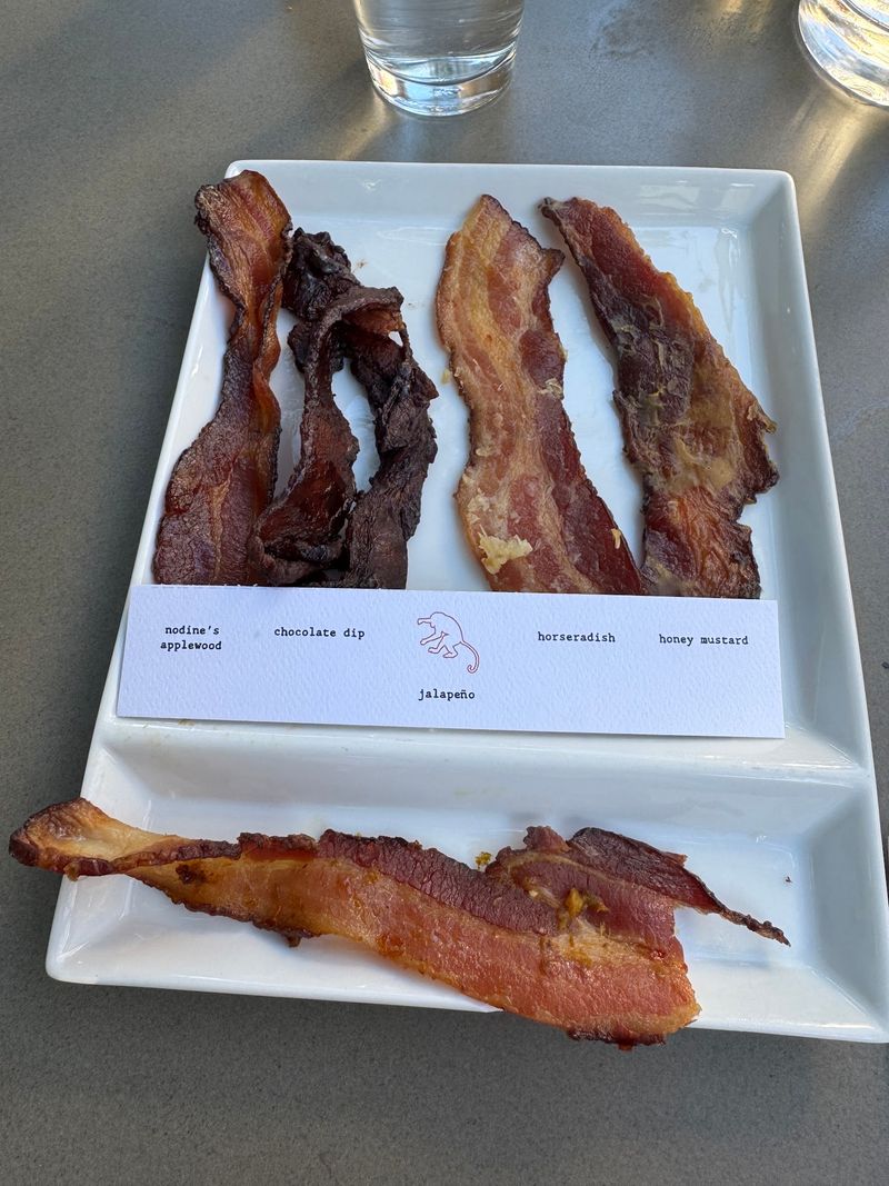 Cheeky's, Palm Springs: The Famous Bacon Flight