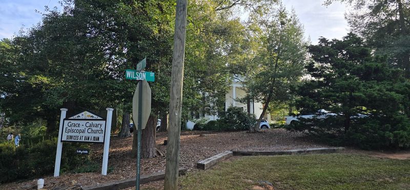 This Georgia Church Holds A Rare Treasure That Few Other Churches Have - Decor Hint A Bell You Ring By Hand