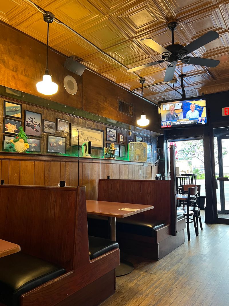 Colony Grill - Stamford