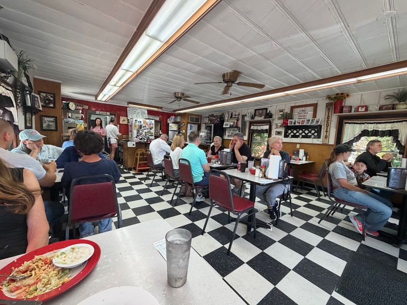 Whistle Stop Restaurant