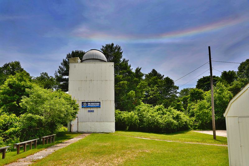 Over 150 Volunteers Keep The Lights Off And The Telescopes On