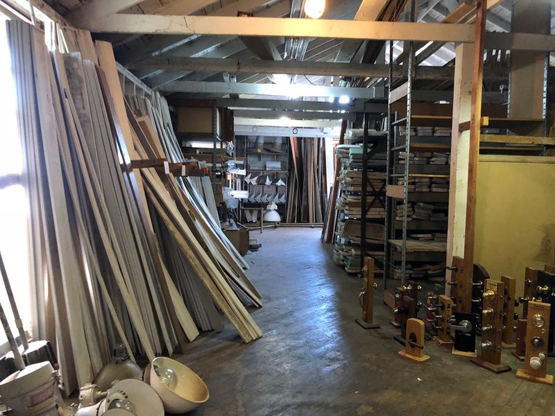 8 Nebraska Spots Stacked With Architectural Salvage Pulled From Houses That Are Gone - Decor Hint A & R Salvage & Recycling Inc, Omaha, NE
