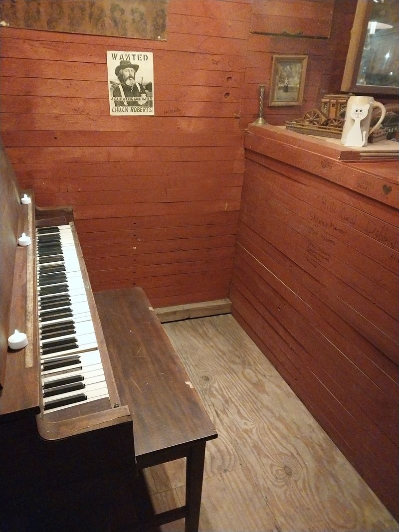 Look For Antique Pianos And Details That Feel Straight Out Of An Old Movie Set