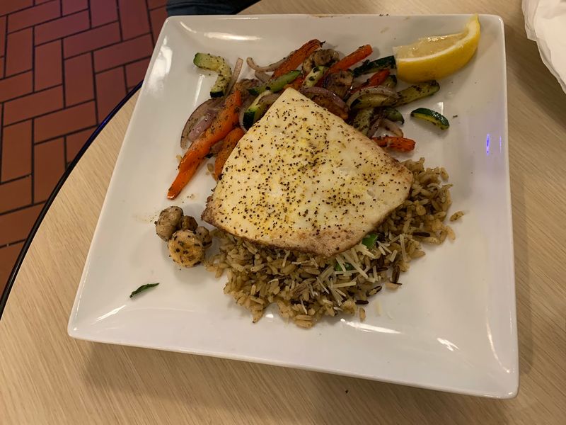 This Landlocked Idaho Seafood Shack Serves Coastal Favorites Hundreds Of Miles From The Ocean - Decor Hint Room On The Menu For Every Kind Of Eater