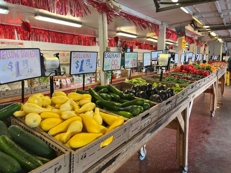 Parkesdale Farm Market, Plant City, FL