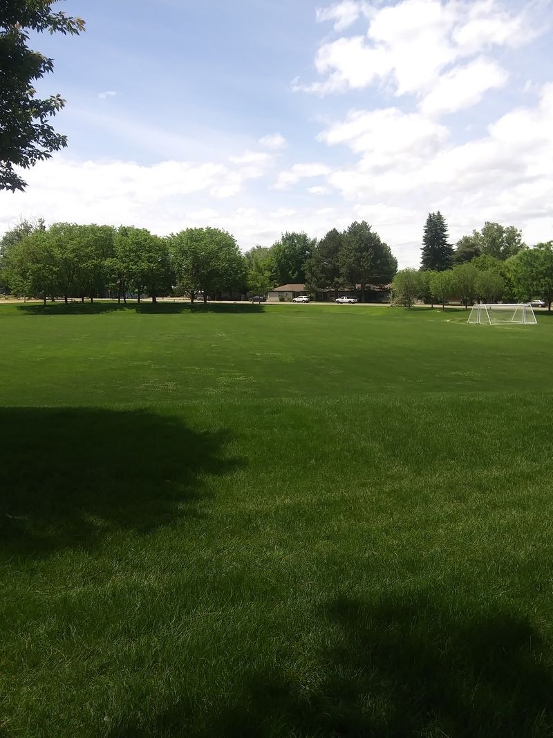 Ranked Best In Idaho By Niche, This Small College Town Campus Draws Students Statewide - Decor Hint Game Days, Stage Lights, And Yote Pride