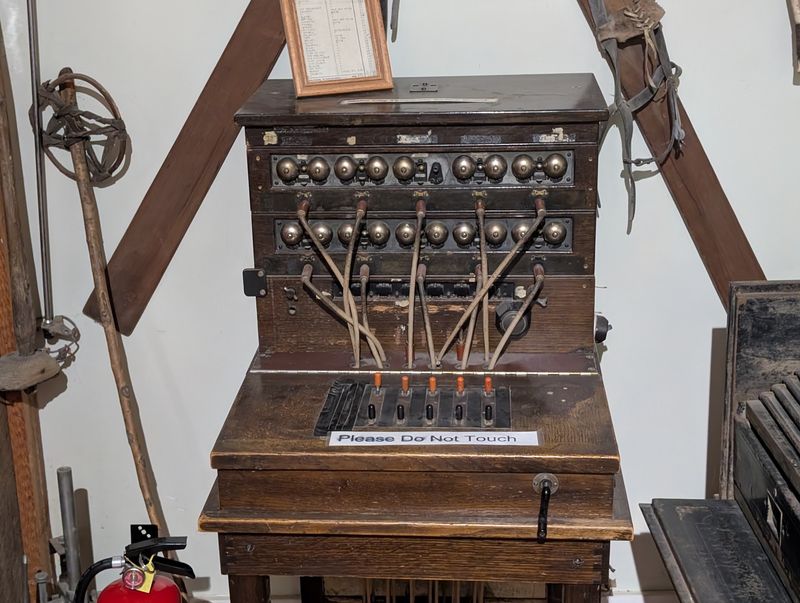 Gadgets From The Late 1800s Steal The Spotlight