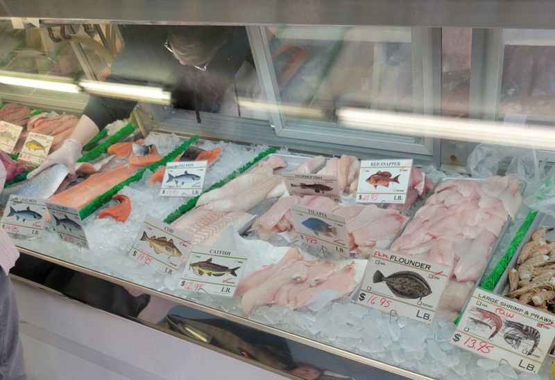 This Modest Pennsylvania Seafood Counter Has Fried Seafood That Tastes Like A Trip Down The Shore - Decor Hint Next Door, A Market Full Of Fresh Catch