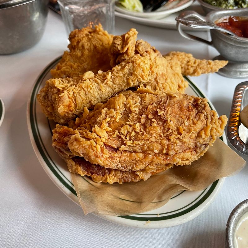 Fried Chicken With A Cult Following