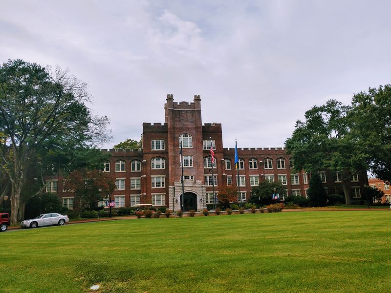 This Small North Carolina College Just Ranked No. 1 In The Entire South - Decor Hint Old Roots Run Deep At This College Founded In 1851