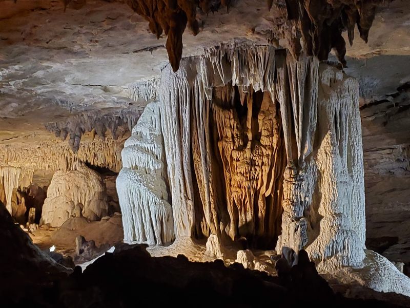 Fantastic Caverns, Springfield