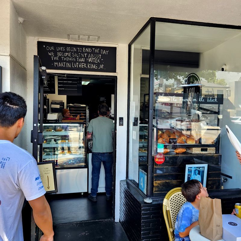 Lou, The French On The Block: Small Cafe, Big Butter
