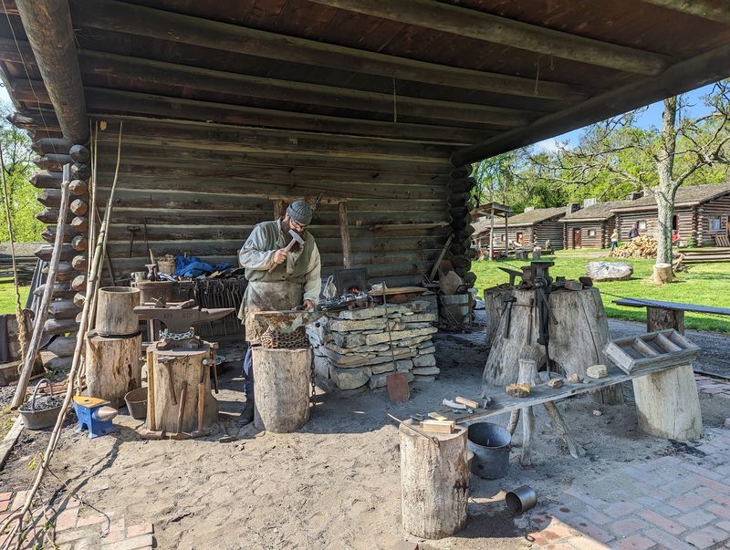 Frontier Life Comes Back To Life Along The Kentucky River
