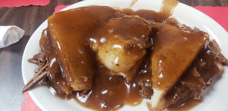 Lunch Specials That Taste Like Somebody's Kitchen