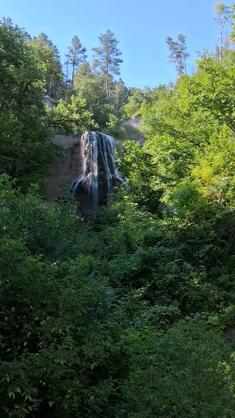 Nebraska's Tallest Waterfall Drops 63 Feet Through A Shady Canyon Along The Niobrara River - Decor Hint Ice Age Leftovers Still Grow In This Cool Canyon