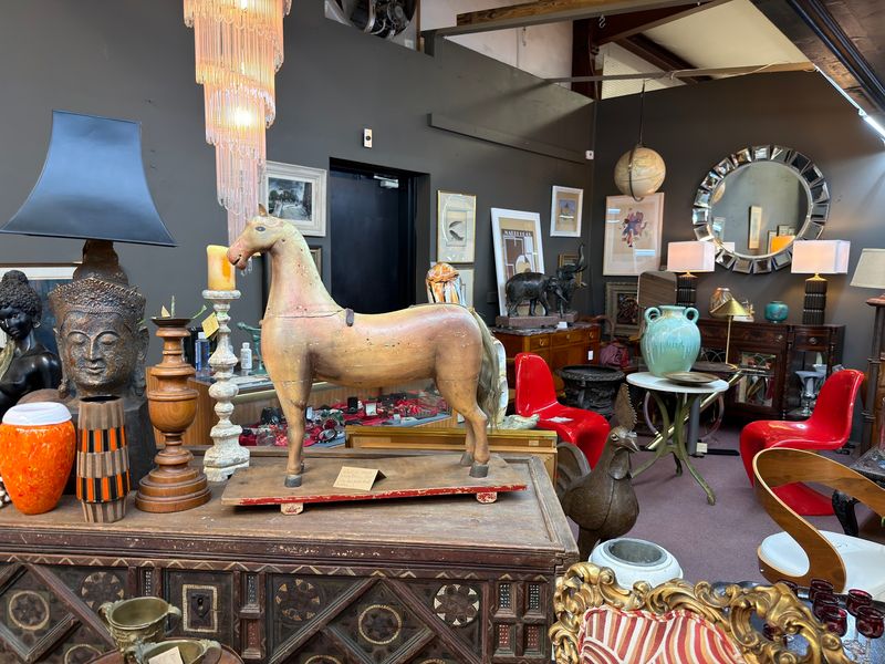 Inside This Florida Antique Mall, Three Hundred Dealer Booths Fill One Giant Old Building - Decor Hint Why This Hillside Deserves A Spot On Your Weekend