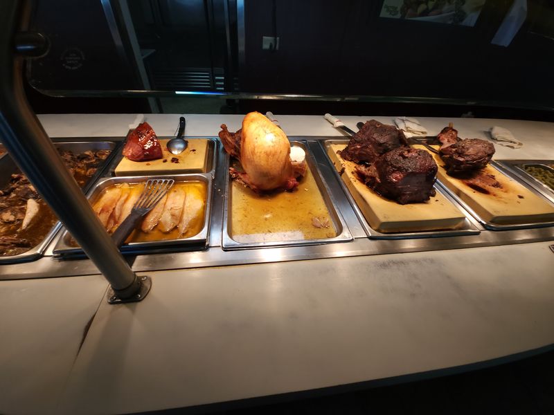 Prime Rib Gets Carved Thick Under A Heat Lamp At This Florida Buffet Every Single Night - Decor Hint Worth The Detour Off The Coast Road