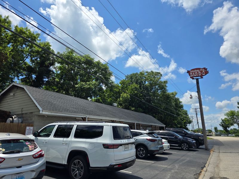 Smokey Pig Bar-B-Q