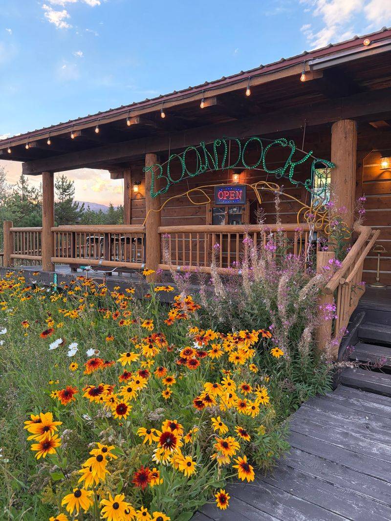 8 Idaho Hole-In-The-Wall Restaurants Where The Long Drive Out Pays Off With A Real Meal - Decor Hint Boondocks Roadhouse