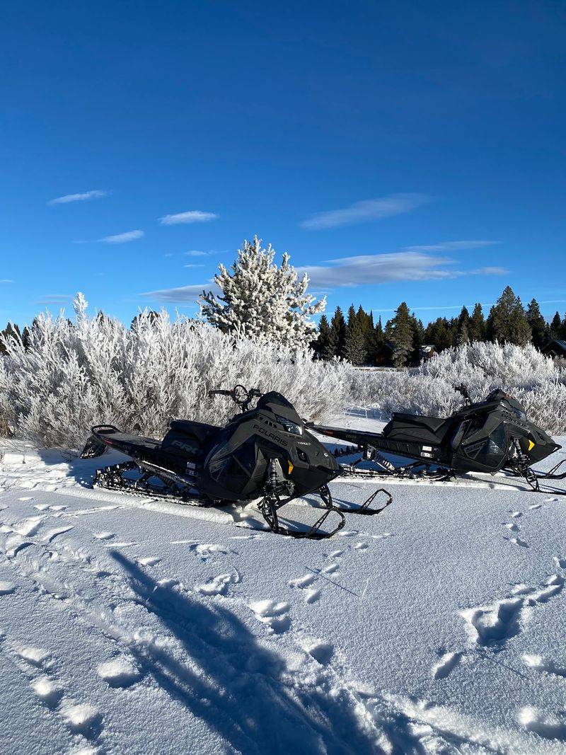 Over 1,000 Miles Of Snowmobile Trails Spread Out From This Small Idaho Mountain Town - Decor Hint Yellowstone's Quiet Season Starts Just Up The Road