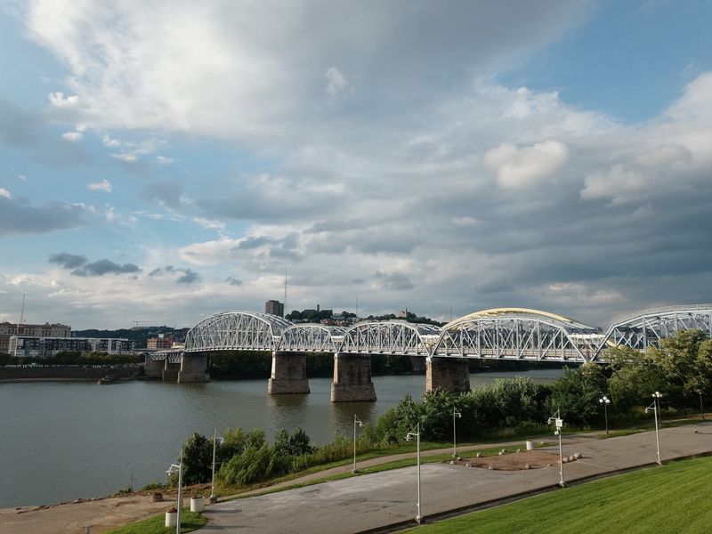 Once Known As Sin City, This Kentucky Town Is Now Named One Of The Best Historic Small Towns In America - Decor Hint Walk To Ohio On A Bridge That Is Proudly Purple
