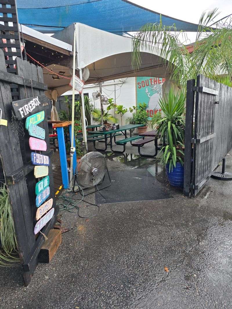 Southern Soul Barbeque, St. Simons Island