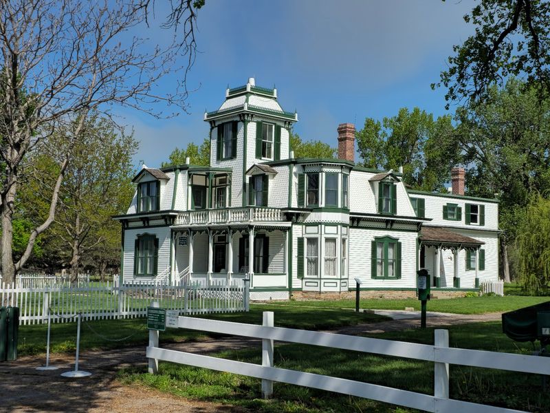 A Legend's Real Address Sits Just Off The Interstate