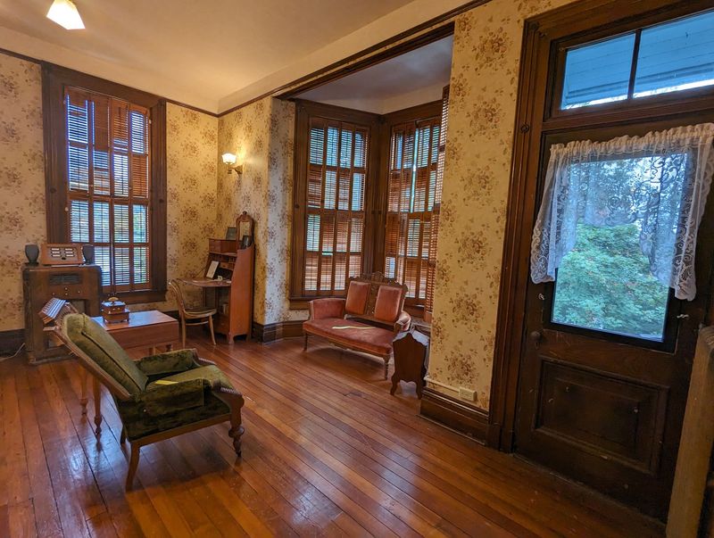 Thomas Kinkade Never Painted It, But This Idaho Mansion Built In 1897 Still Opens Its Parlors For Holiday Tours - Decor Hint Themed Period Rooms That Feel Lived In