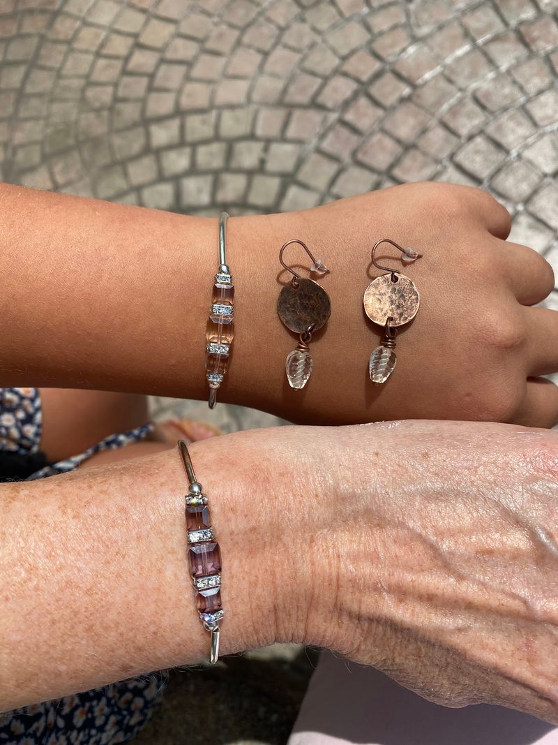 Can A Michigan Bead Store Really Be So Huge That Jewelry Makers Need A Map? - Decor Hint Findings, Wire, And Handy Tools