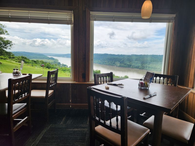The Overlook Restaurant, Leavenworth