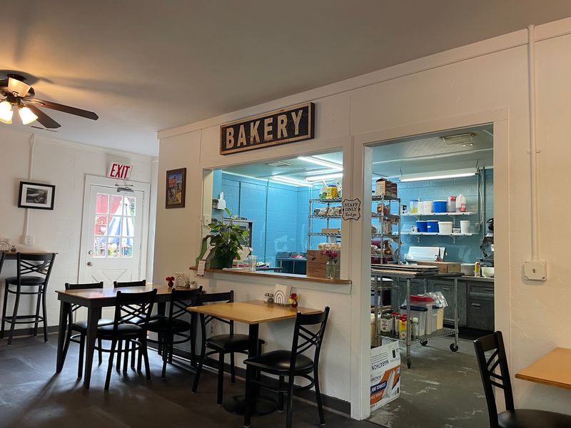 Start The Morning With Fresh Bread And Pastries From A Bakery Dating To 1981