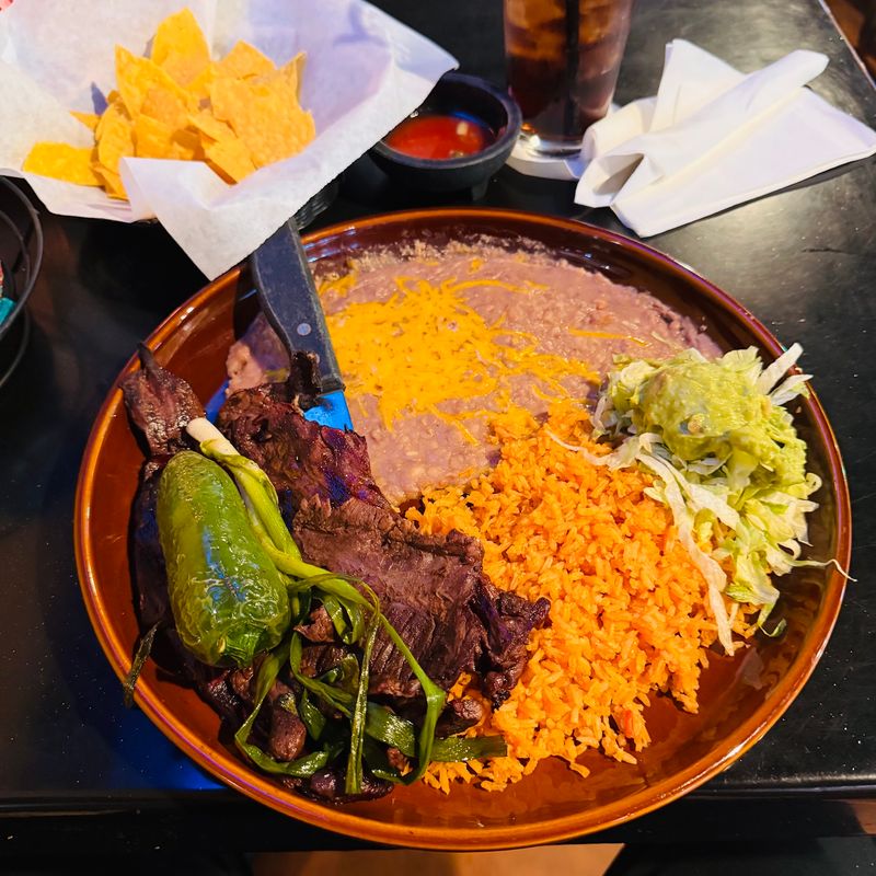 A Blue Lakes Boulevard Spot Built For Big Appetites