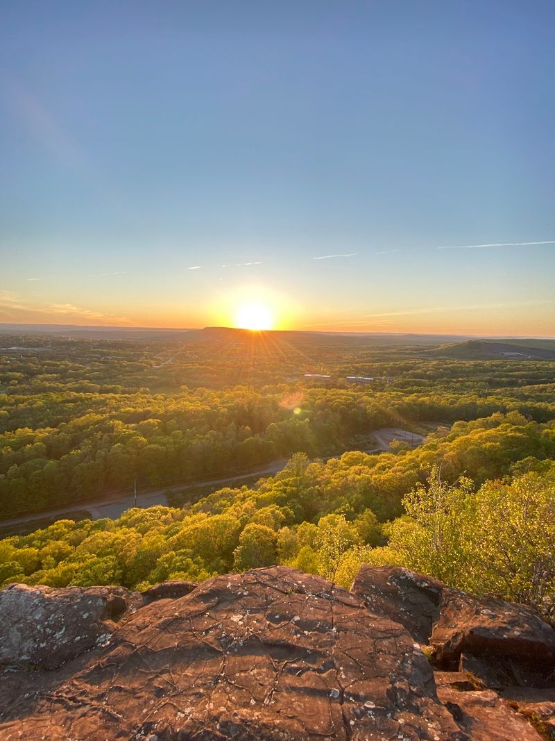Higby Mountain, Mattabesett Trail, Middlefield