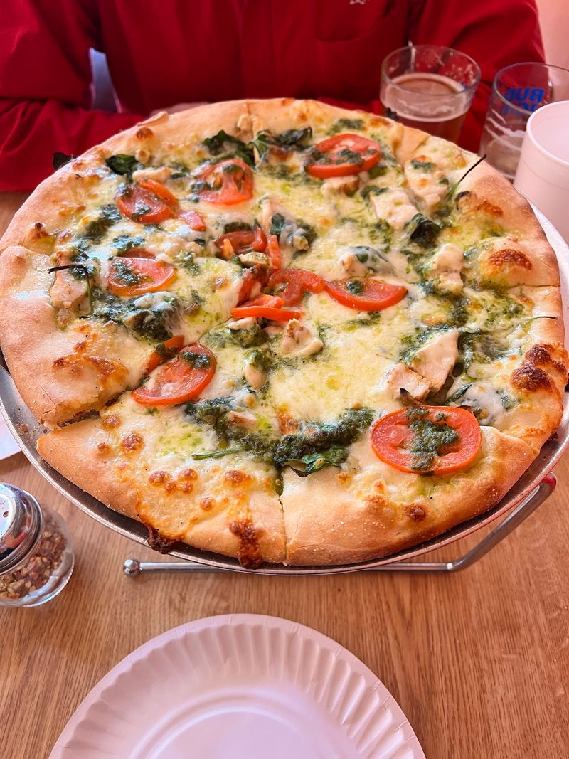 10 Kentucky Pizza Shops Worth The Drive For A Hot Slice This Fall - Decor Hint Buddy's Pizza