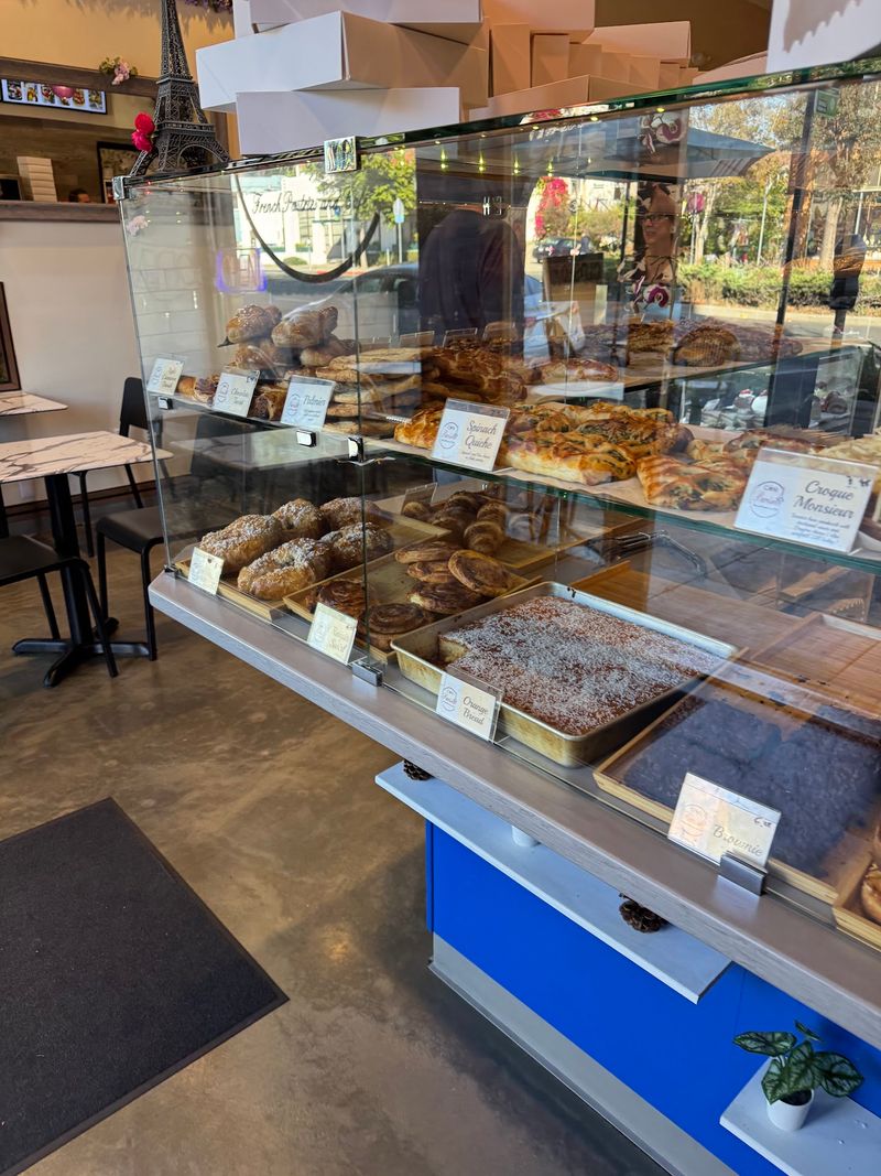 Café Parisien