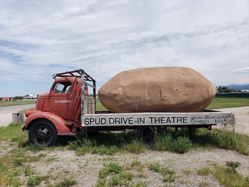This Old-Fashioned Idaho Drive-In Has Been Serving Up Burgers, Shakes, And Movies Since The 1950s - Decor Hint The Truck Wearing A Potato