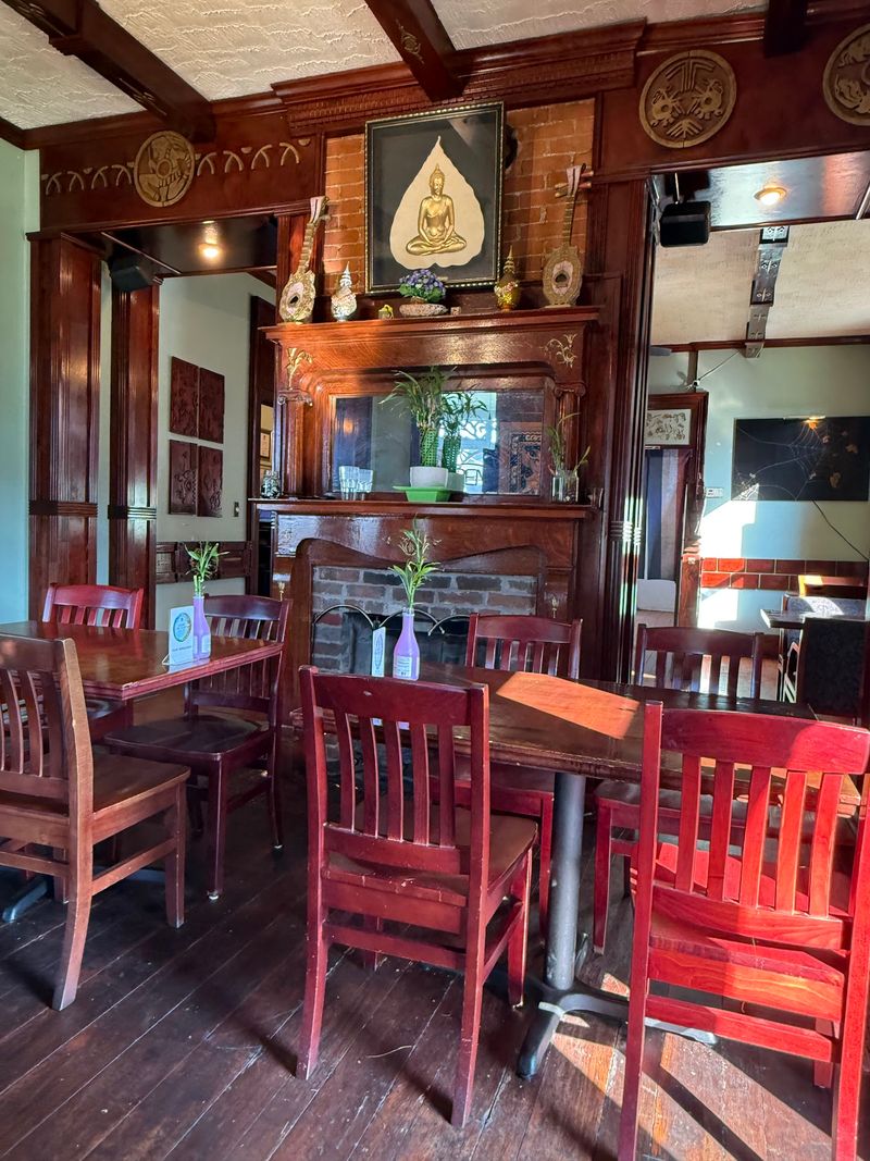 Top 10 Thai Restaurants In Kentucky That Never Disappoint - Decor Hint Thai Thai Restaurant