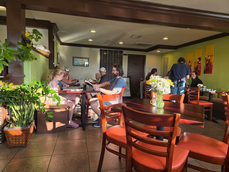 Top 10 Thai Restaurants In Kentucky That Never Disappoint - Decor Hint Nittha Siam Kitchen