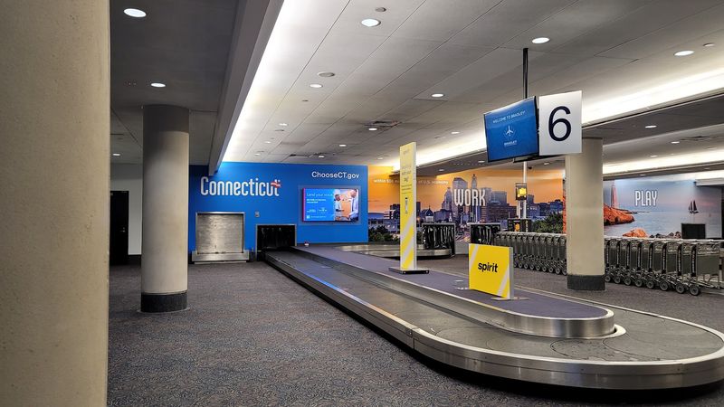 Murals And Live Music Turn The Terminal Into A Gallery