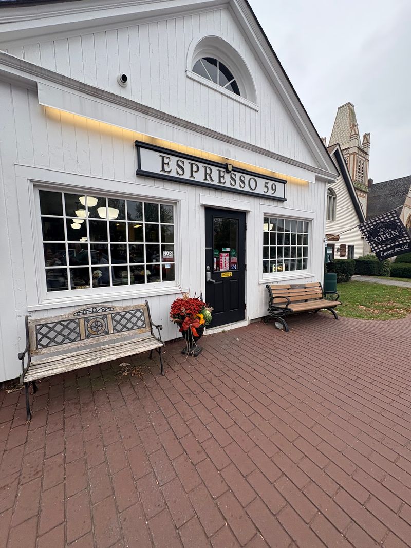 Espresso 59, Litchfield 